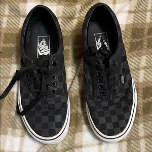 Vans Men's Black Checkered Sneakers